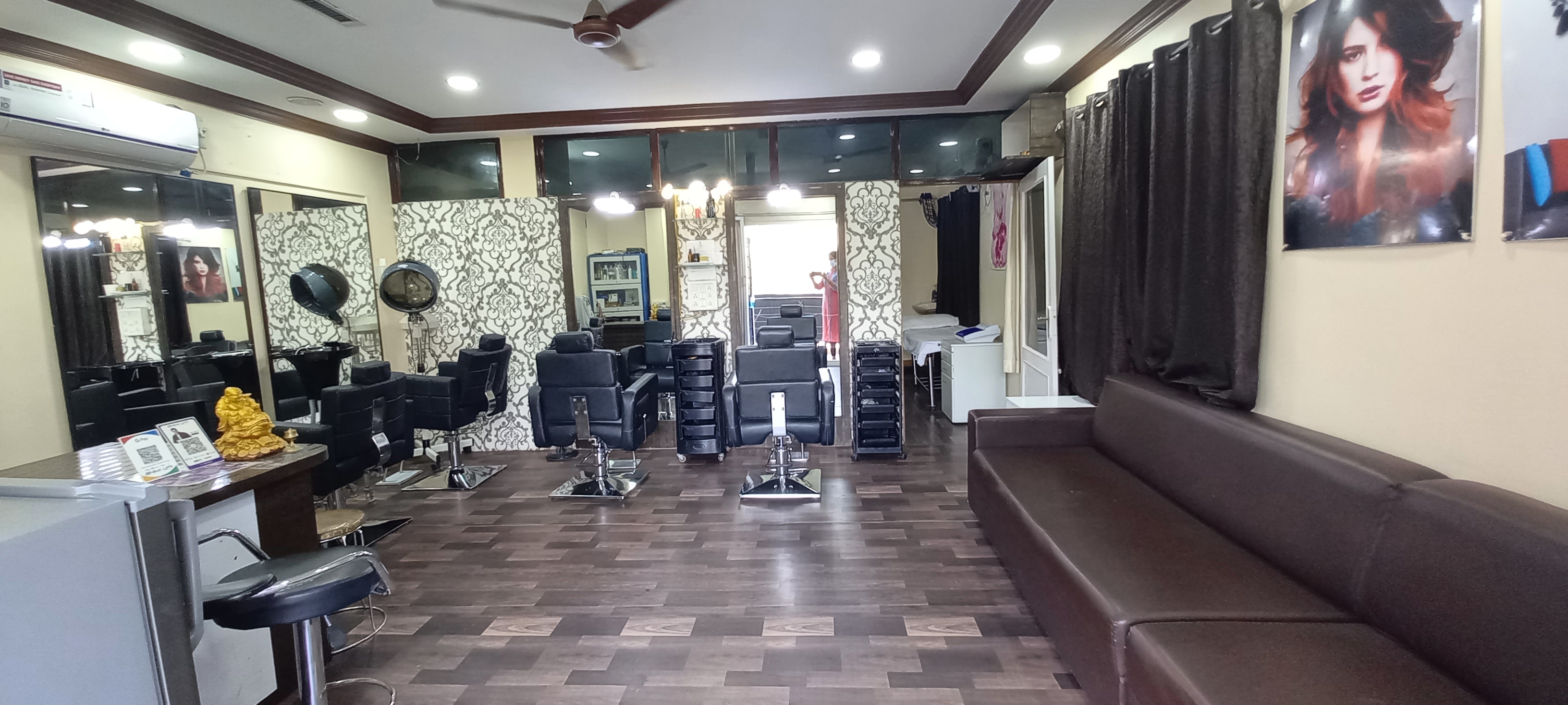 Innovinc Hair N Beauty Salon in banjara hills, Hyderabad Starts 30