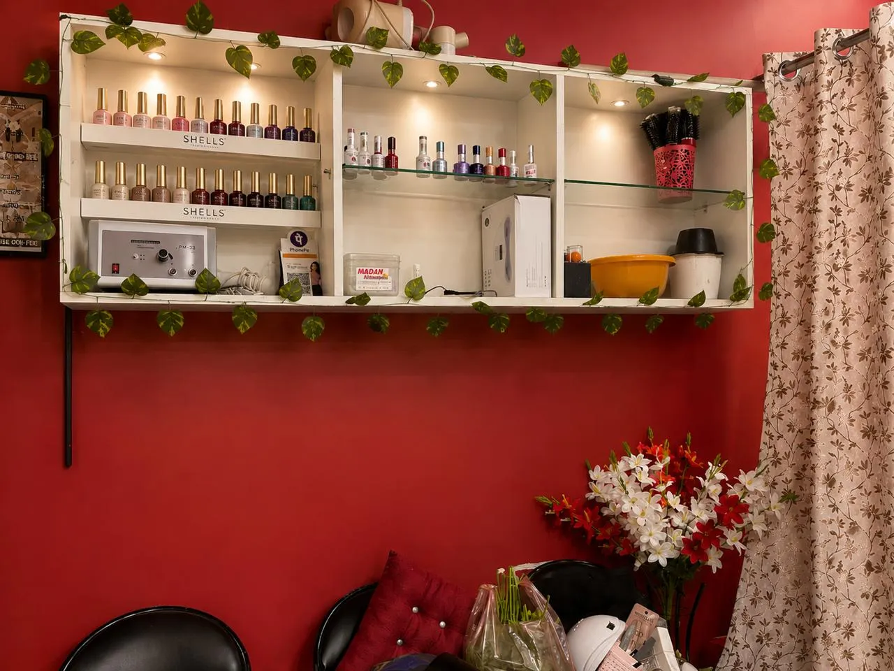 Find best offer near you and book salon services online at Grace Beauty Parlour
