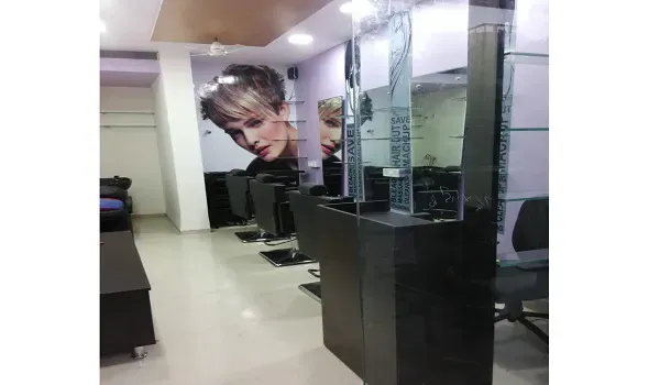 Looks Family Salon
