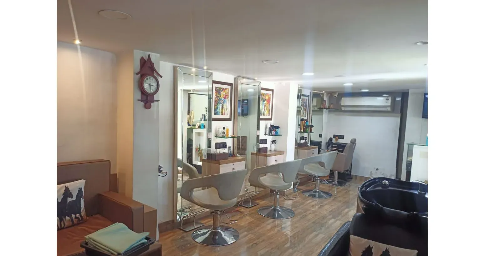 Tu Stepz Salon And Academy