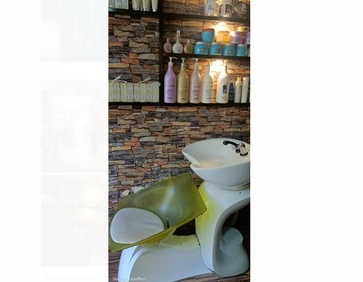 Fuzzion Unisex Salon