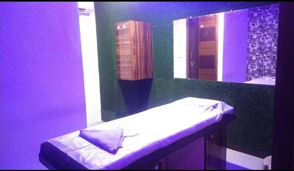 Iconic Gold Family Spa