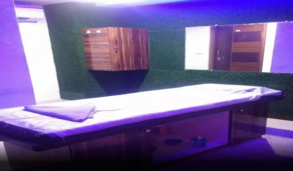 Iconic Gold Family Spa