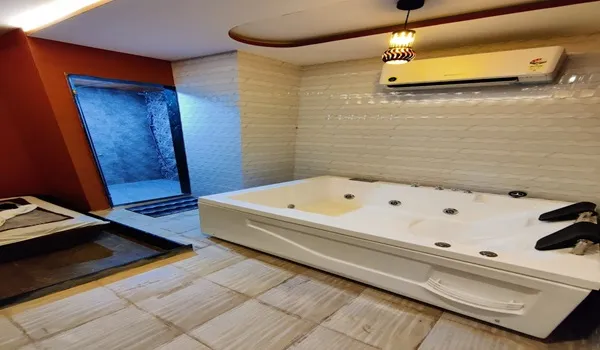 Find best offer near you and book spa services online at Viva Spa