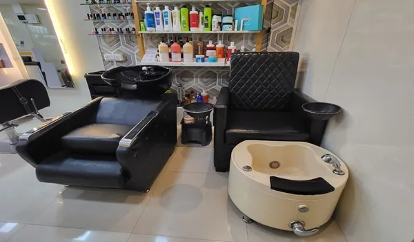 Styloria Unisex Salon