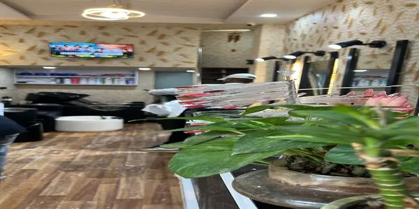 SP Rohit Rai Salon
