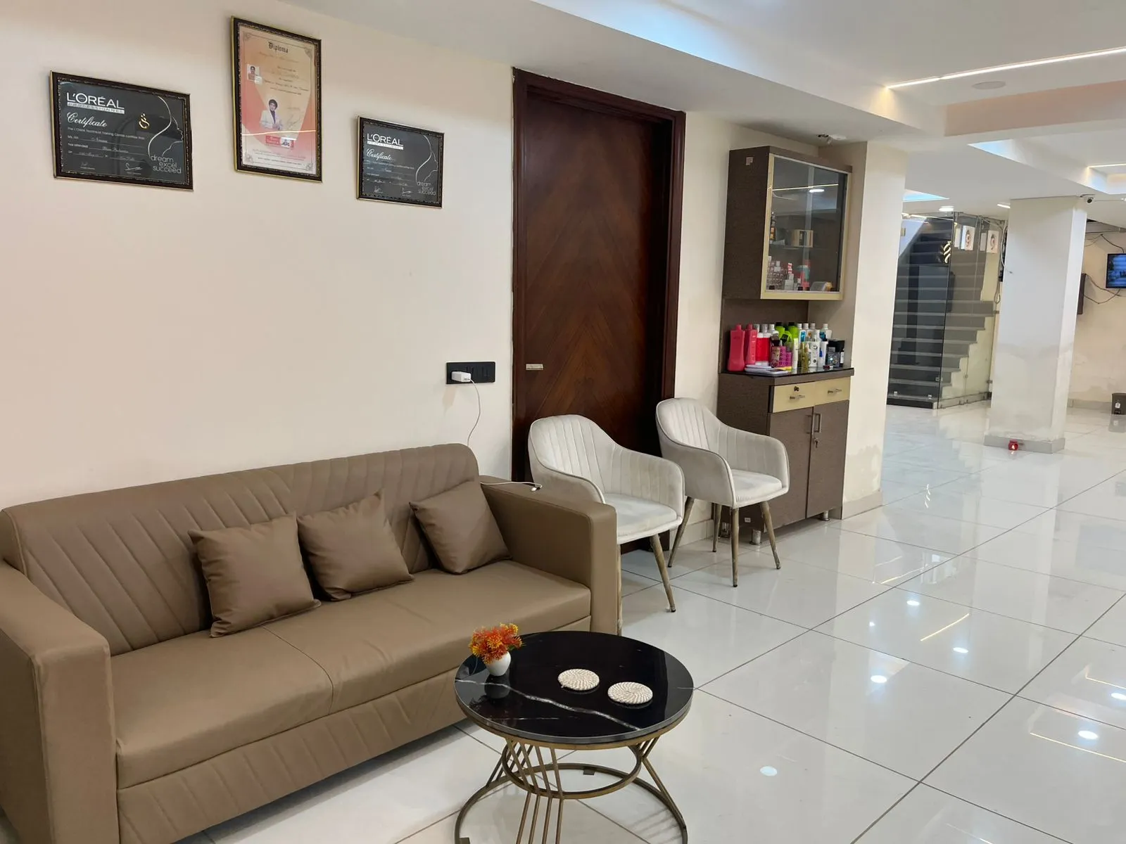 Style Inn Wellness Unisex Salon