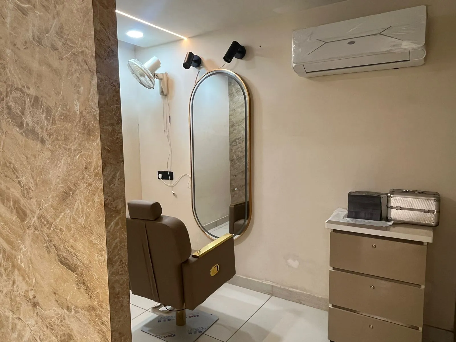 Style Inn Wellness Unisex Salon