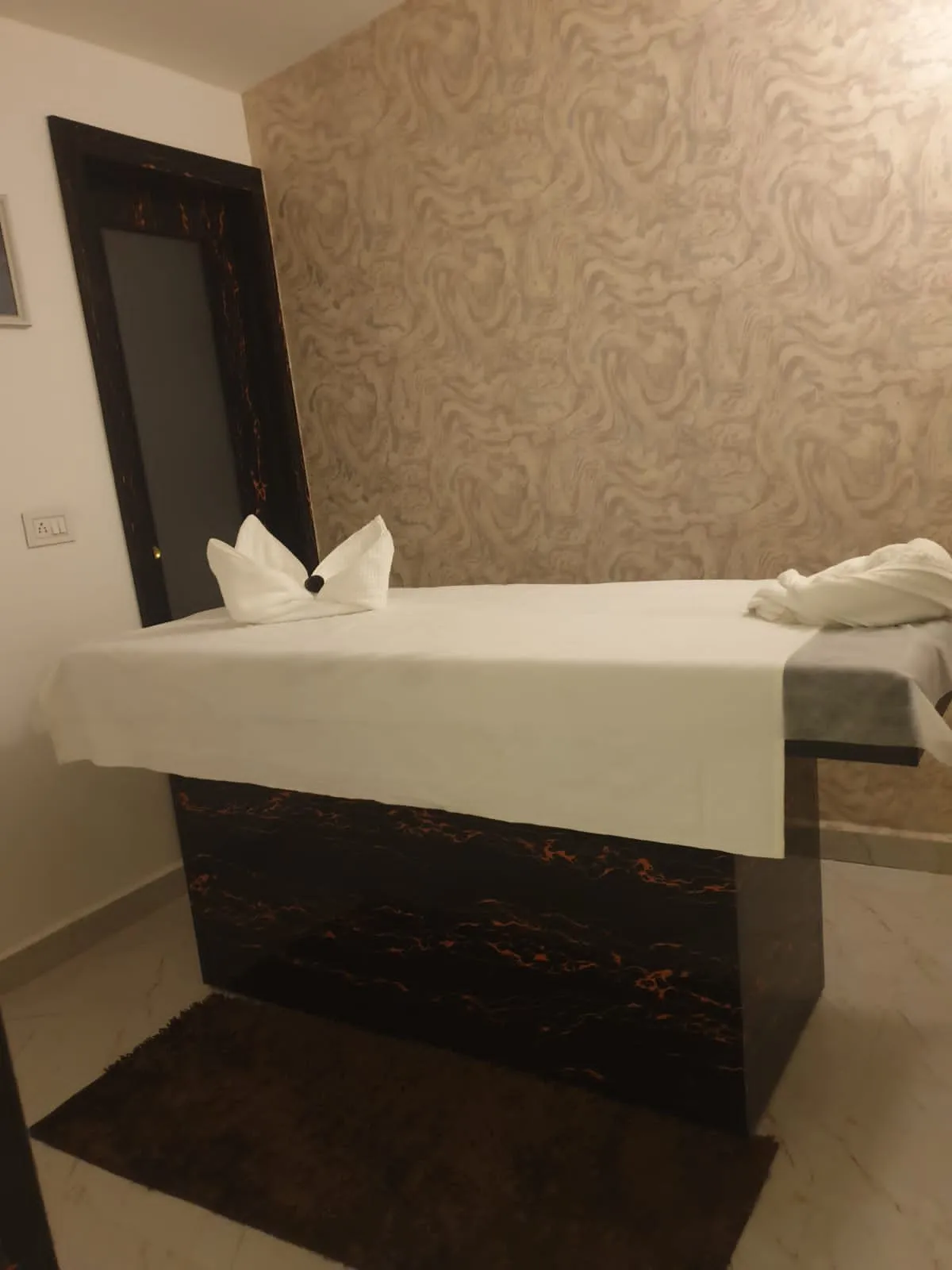 Senses Wellness Spa And Salon