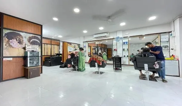 Modern Hair & Beauty Salon