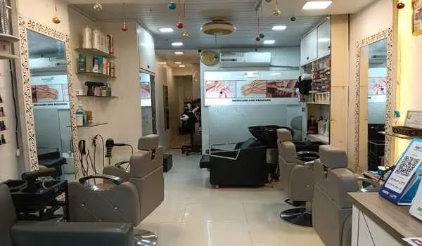 Revamp Salon
