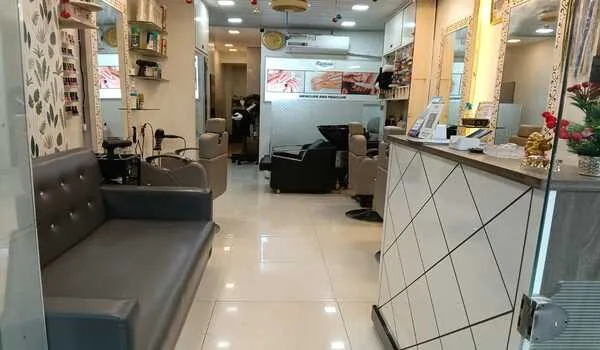 Revamp Salon