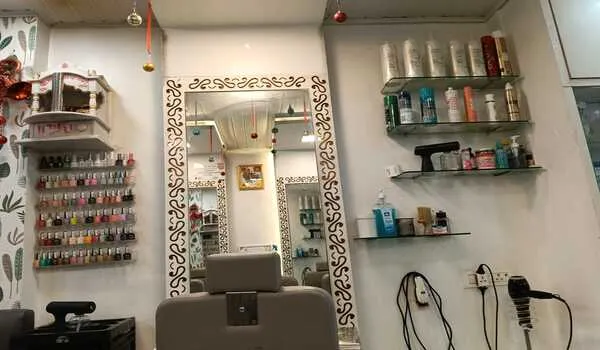 Revamp Salon