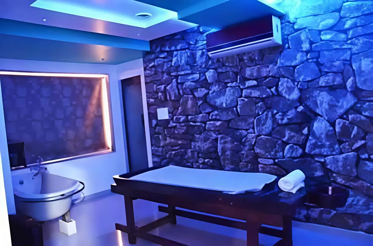 Narayanis Sparsh Spa And Salon