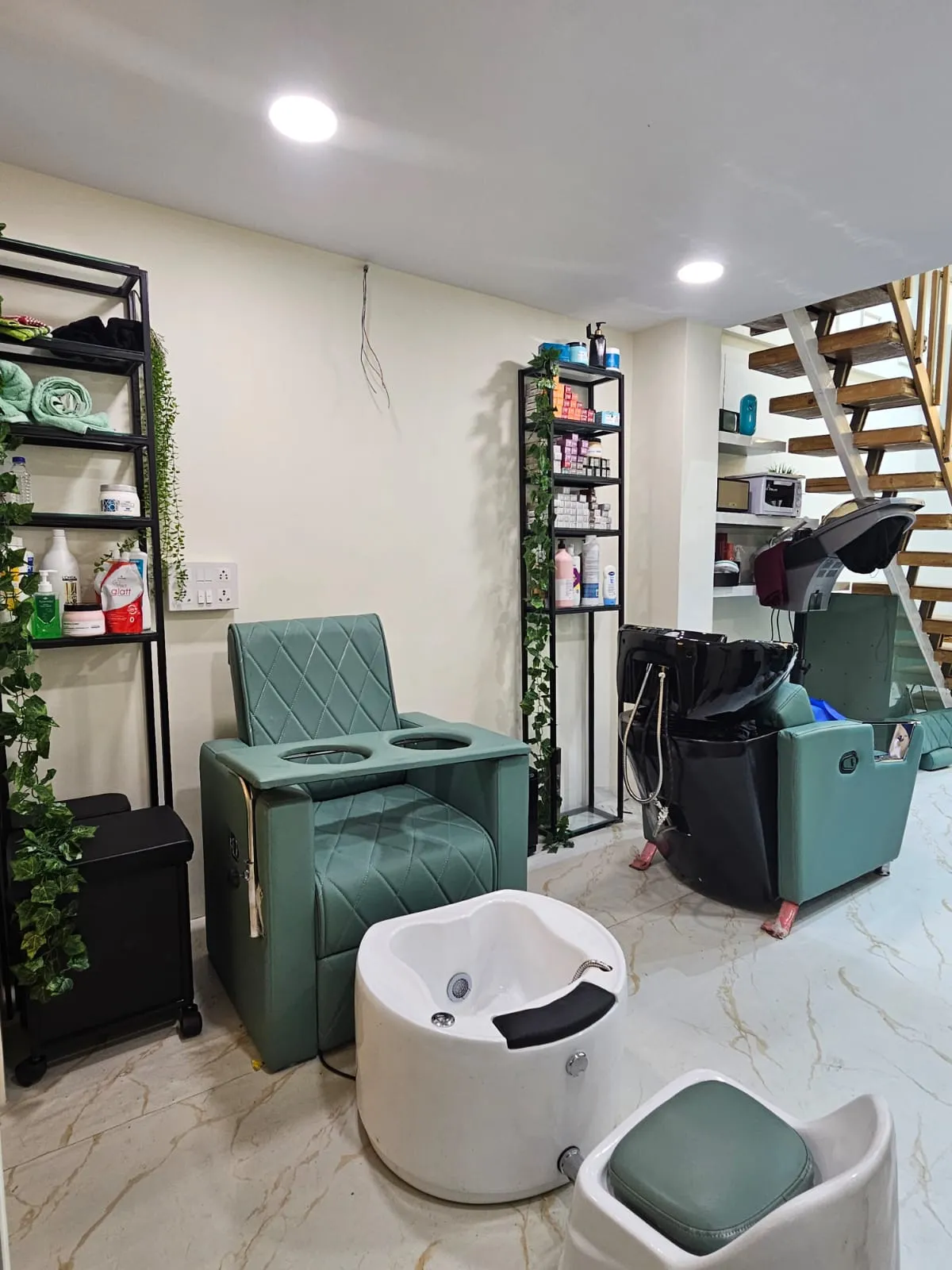 Elara Family Salon