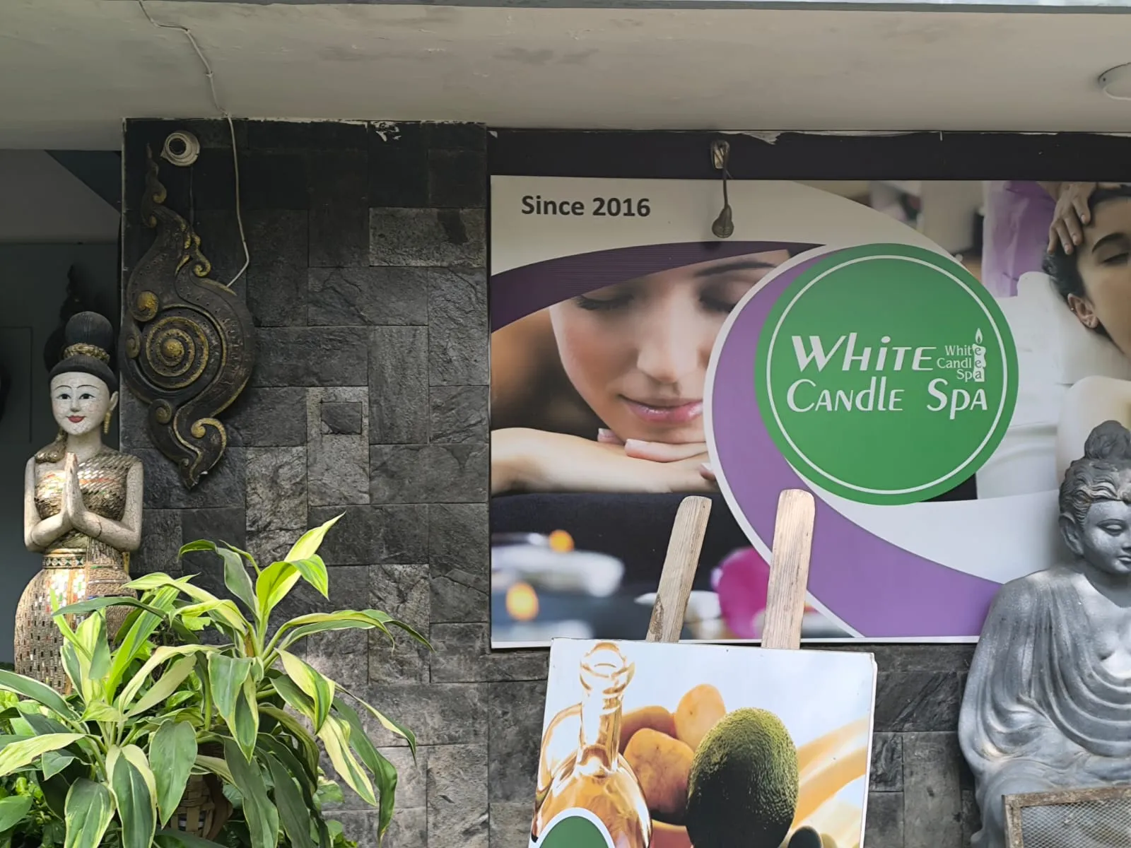 White Candle Spa