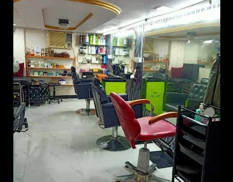 Find best offer near you and book salon services online at Masoom'S Beauty Spa