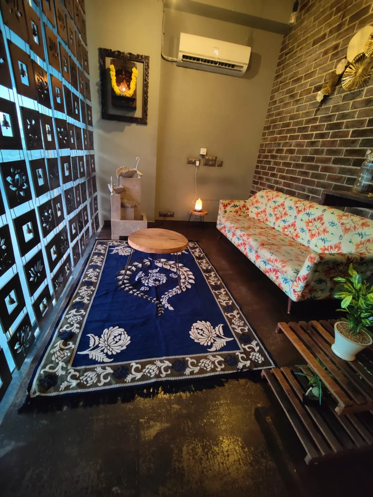 Find best offer near you and book spa services online at Assence Spa