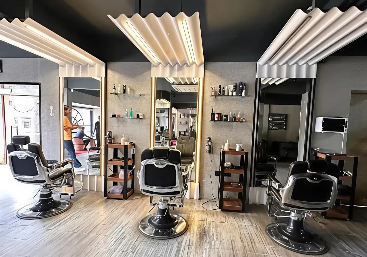 Nnew Look - A Family Salon