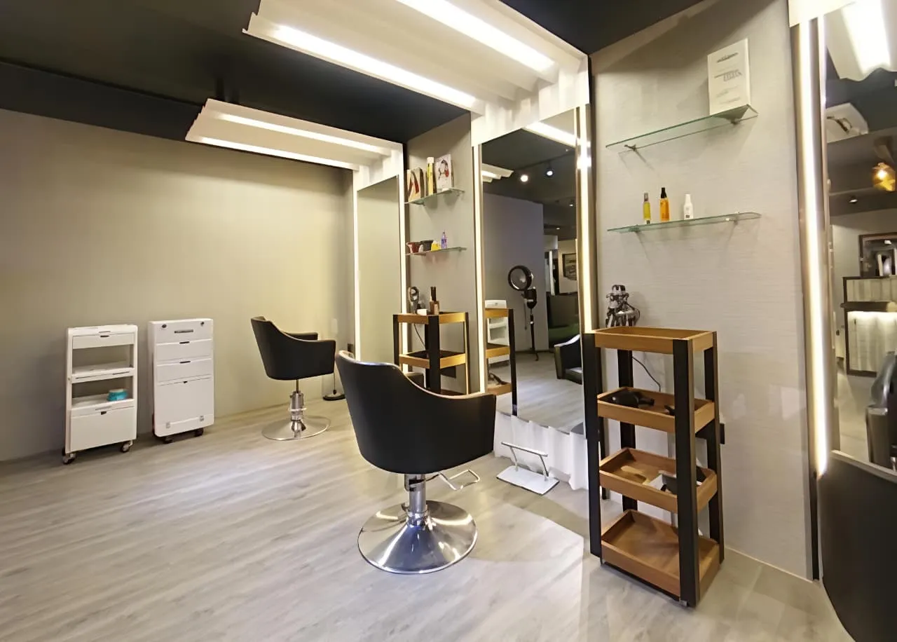 Nnew Look - A Family Salon