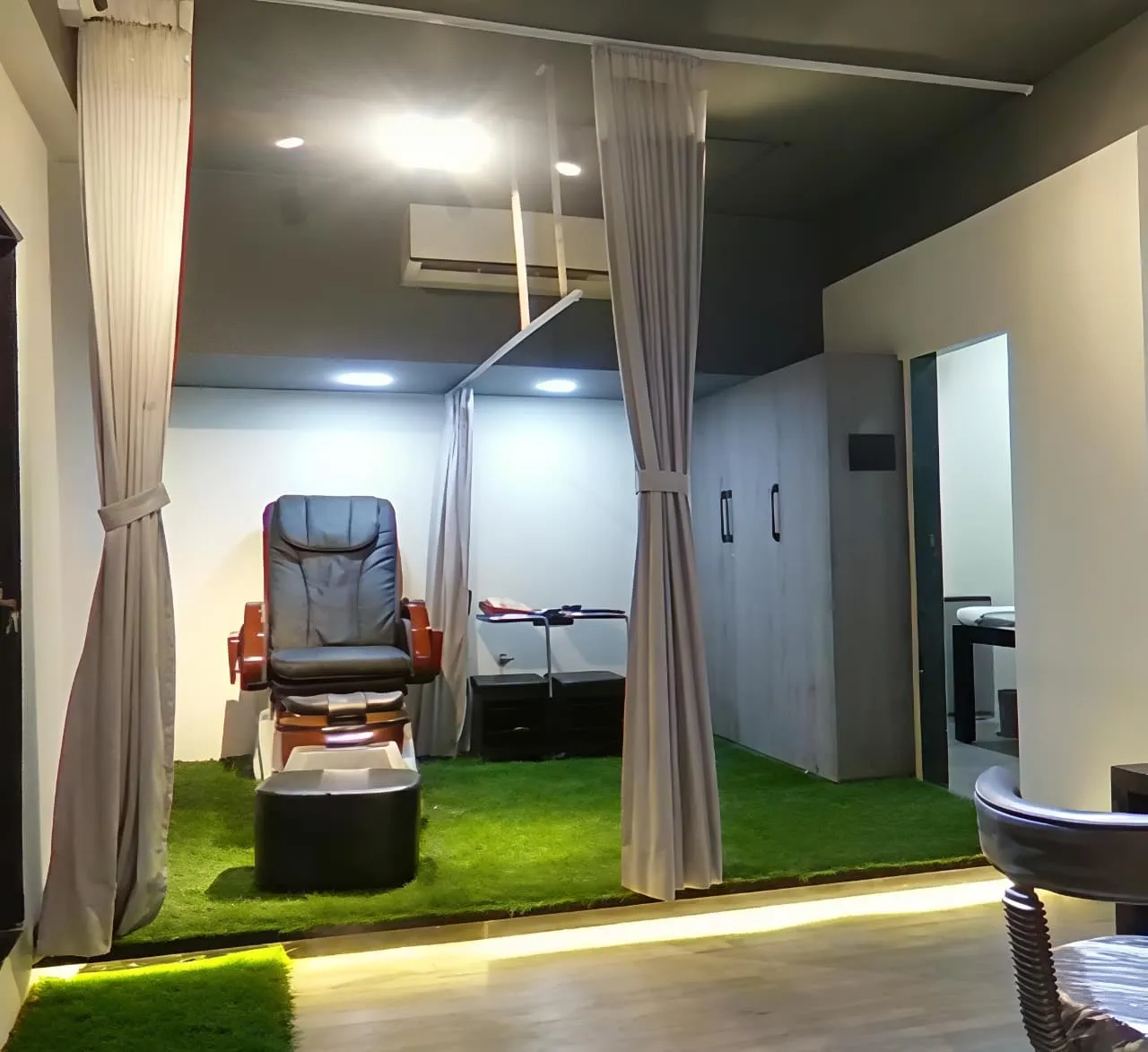 Nnew Look - A Family Salon