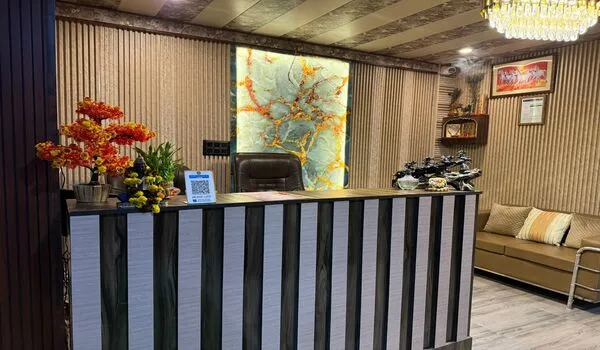 The Elysian Family Spa And Salon