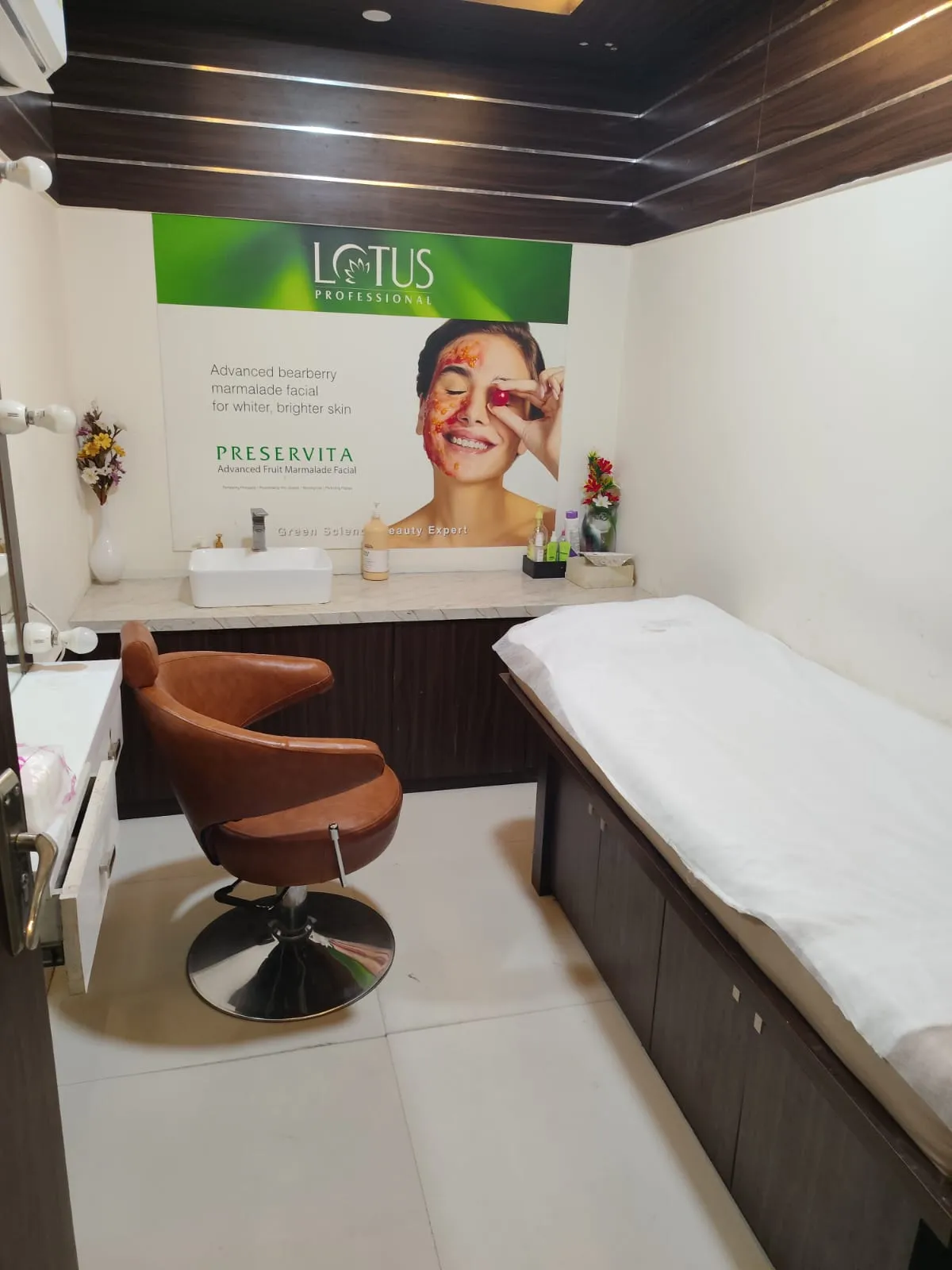 Studio 11 Family Salon
