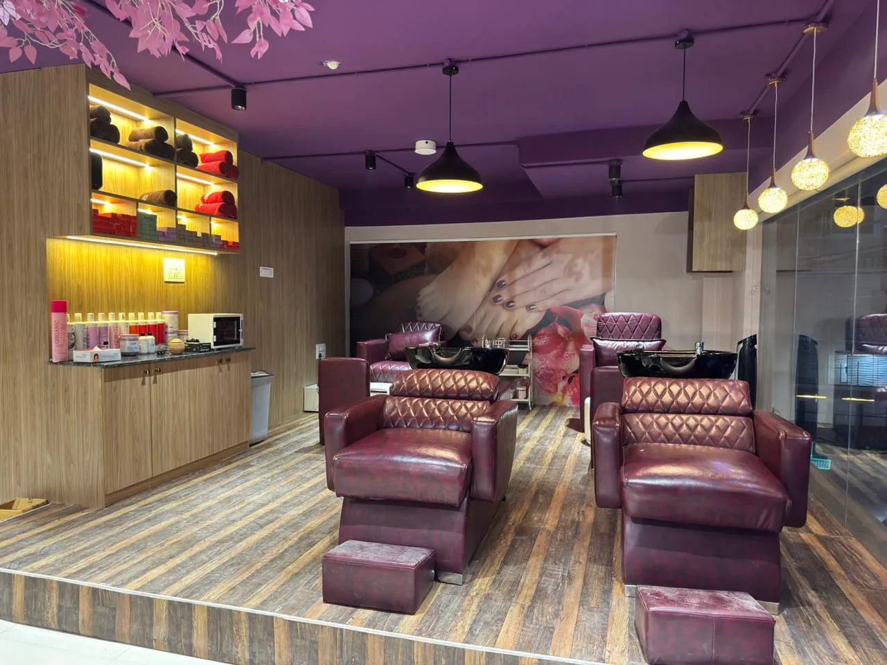 Studio 11 Family Salon