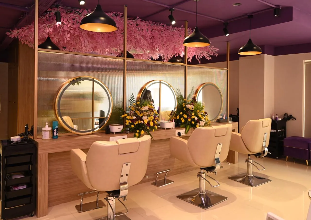 Studio 11 Family Salon