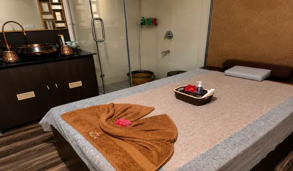 Isa Spa - Kalyan