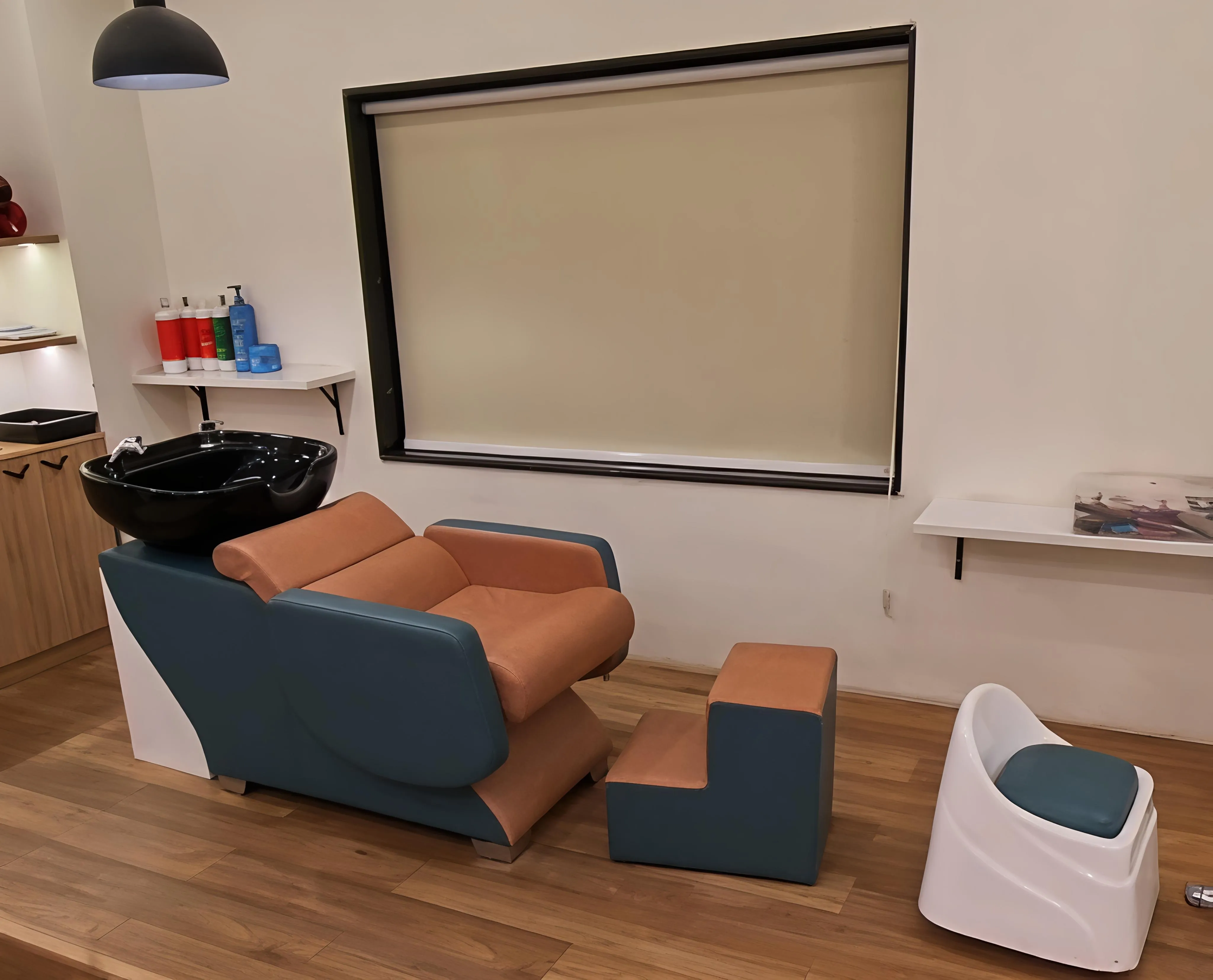 Studio 11 Family Salon