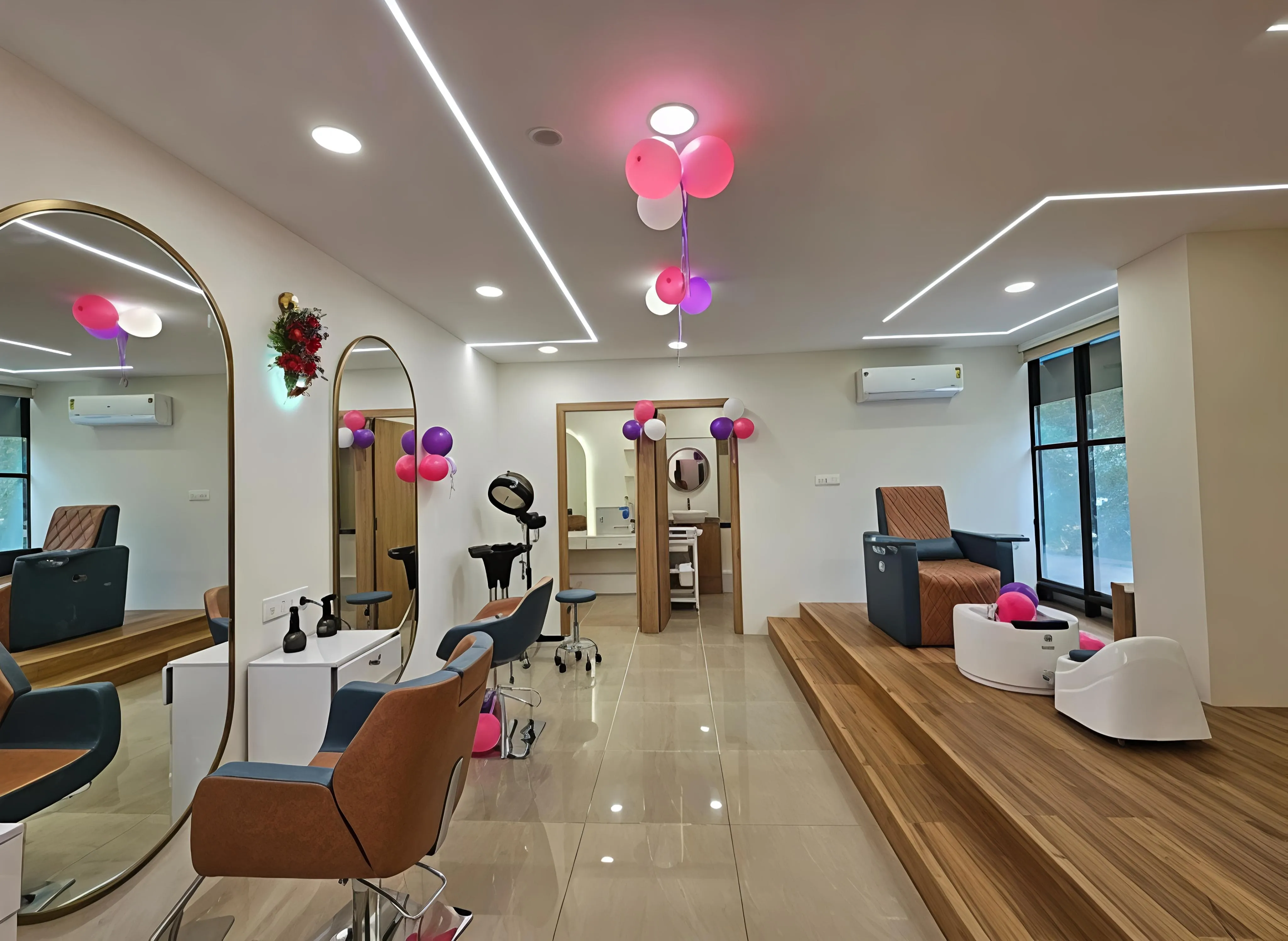 Studio 11 Family Salon