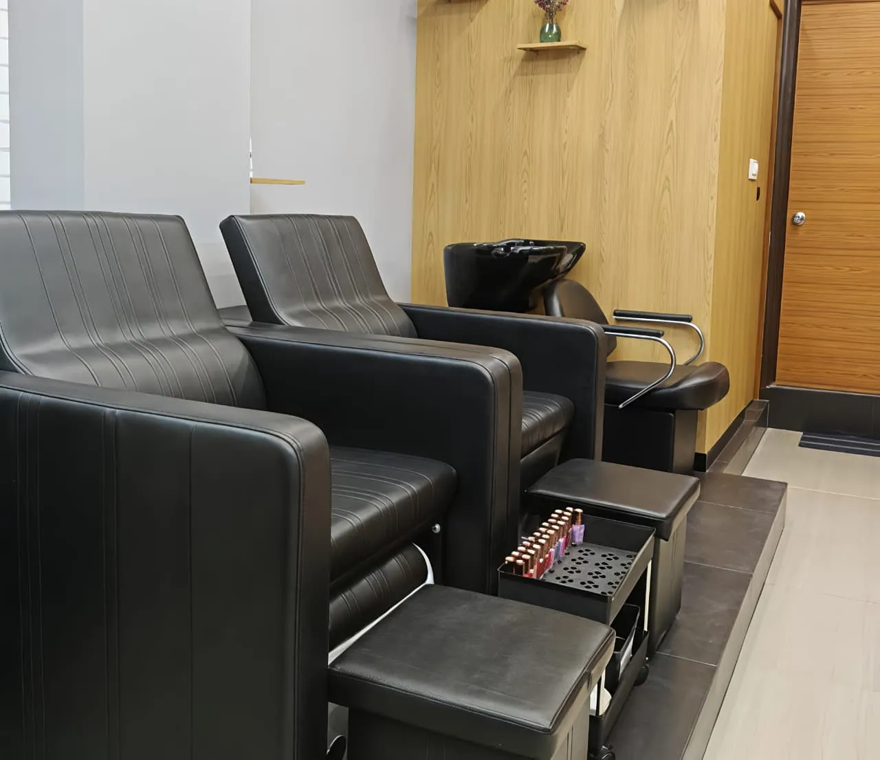 Bay Leaf Salon