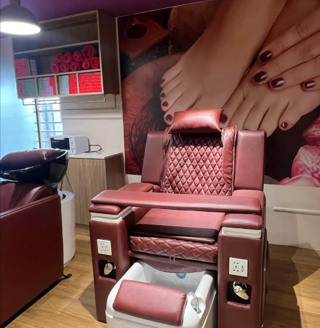 Studio 11 Family Salon