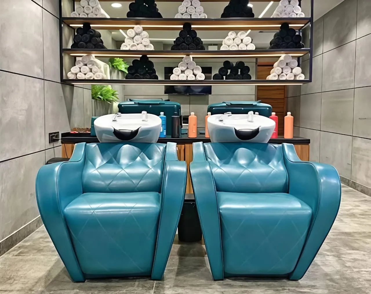 N Salon