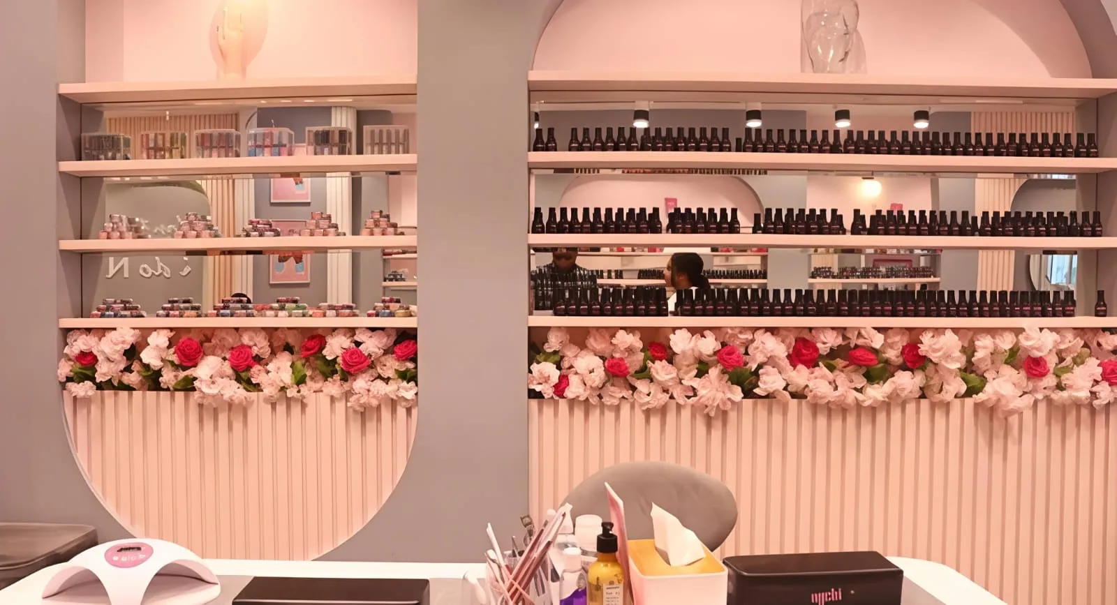 Nailashes