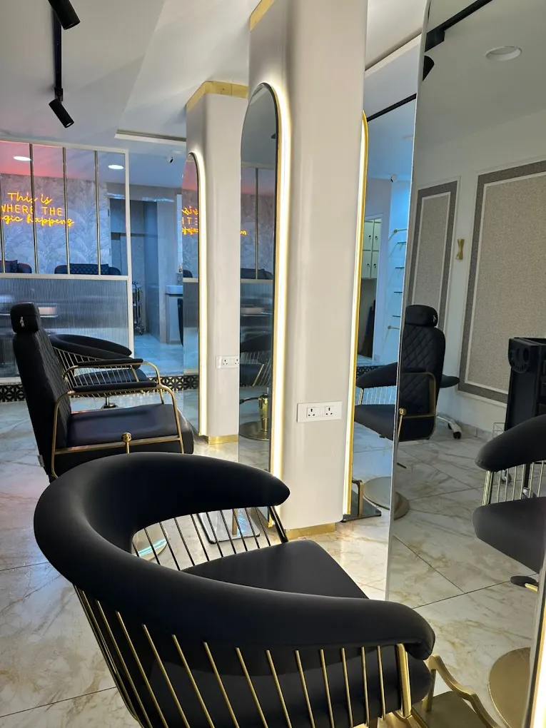 Canvas Salon And Spa