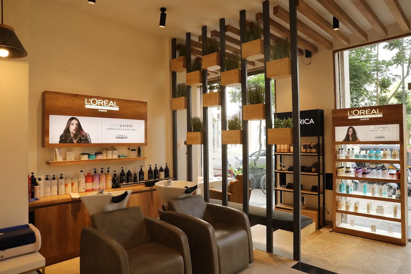 Lookwell Salon 