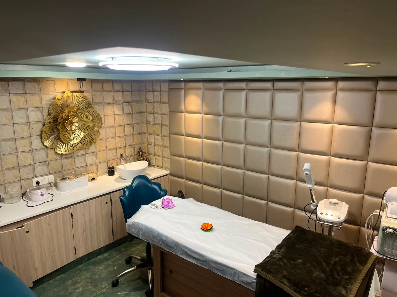 K Prive Salon