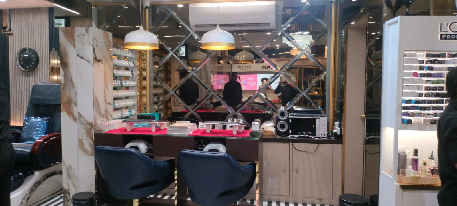 K Prive Salon