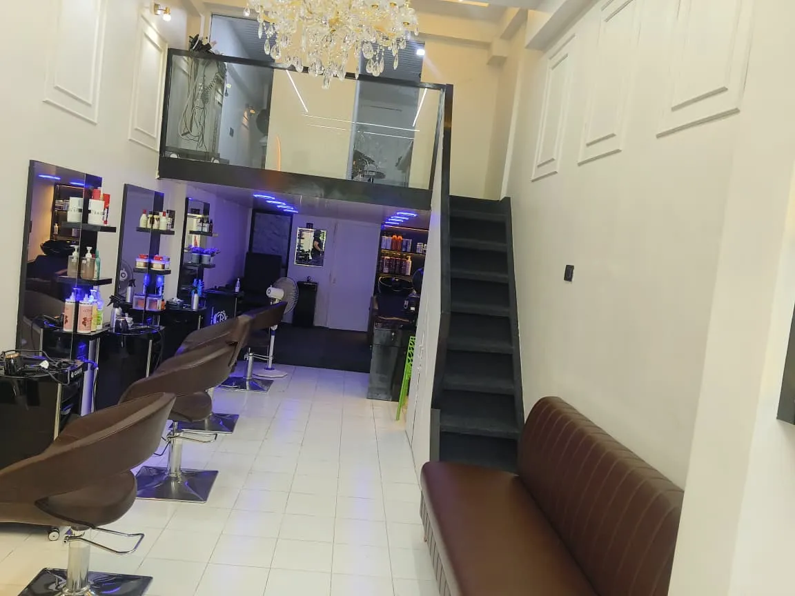 Dhun Salon
