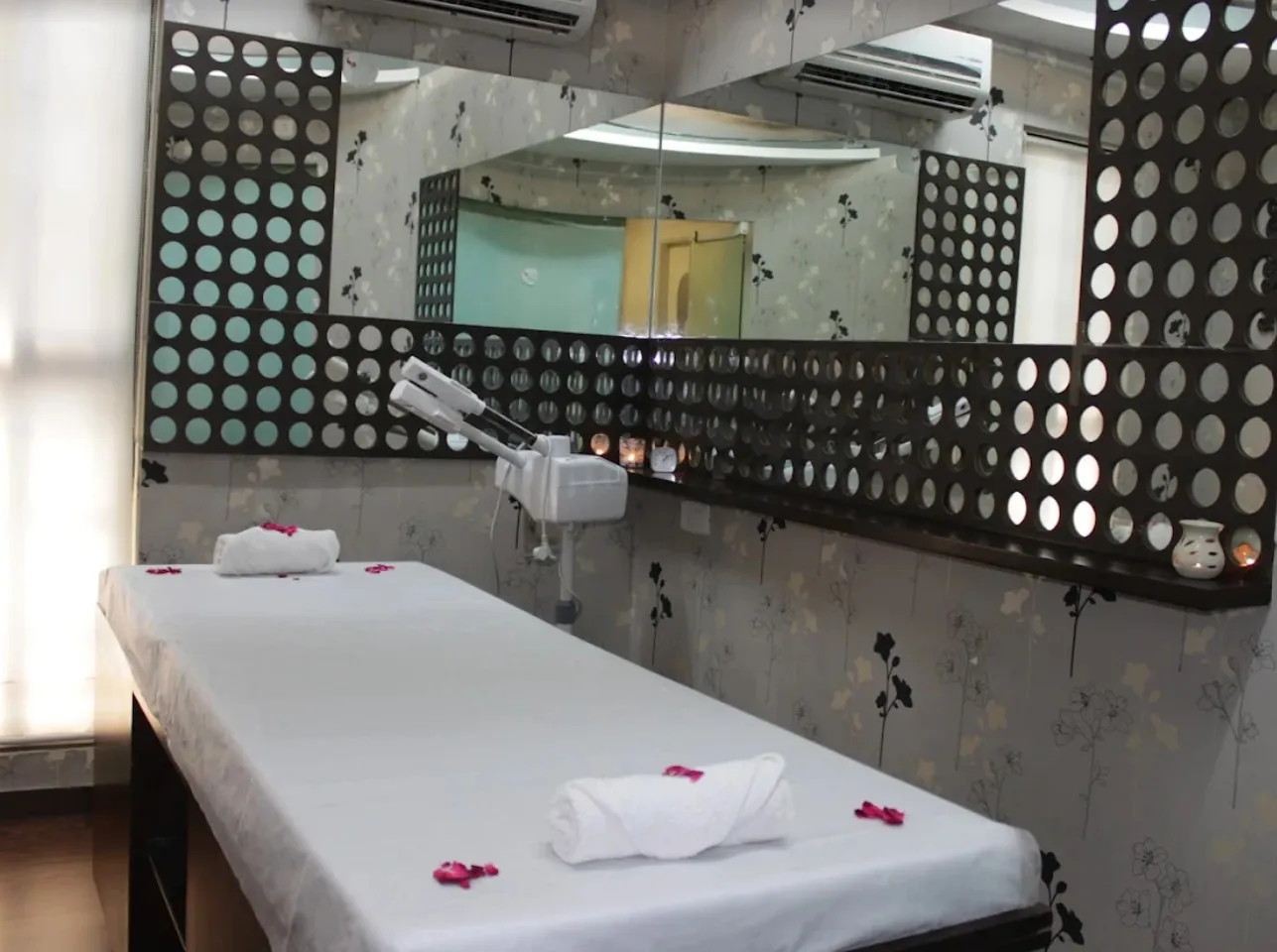 Enrich Salon